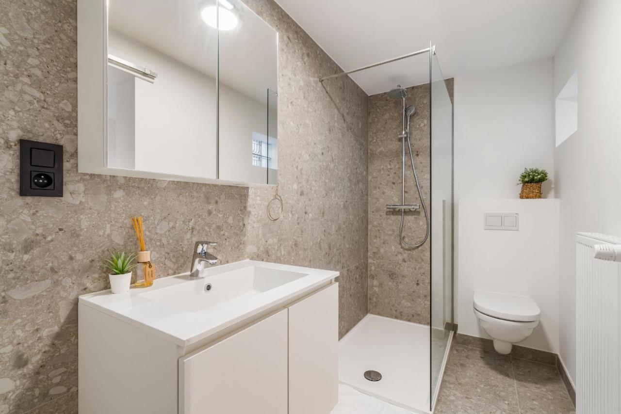 Apartamento Cosy, Furnished & Renovated Flat With Outside Lounge Gante Exterior foto