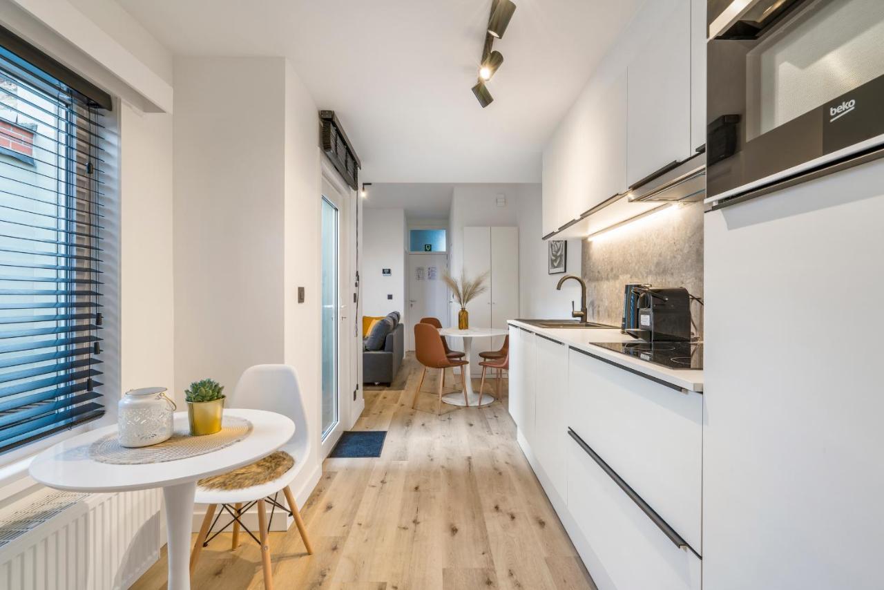 Apartamento Cosy, Furnished & Renovated Flat With Outside Lounge Gante Exterior foto